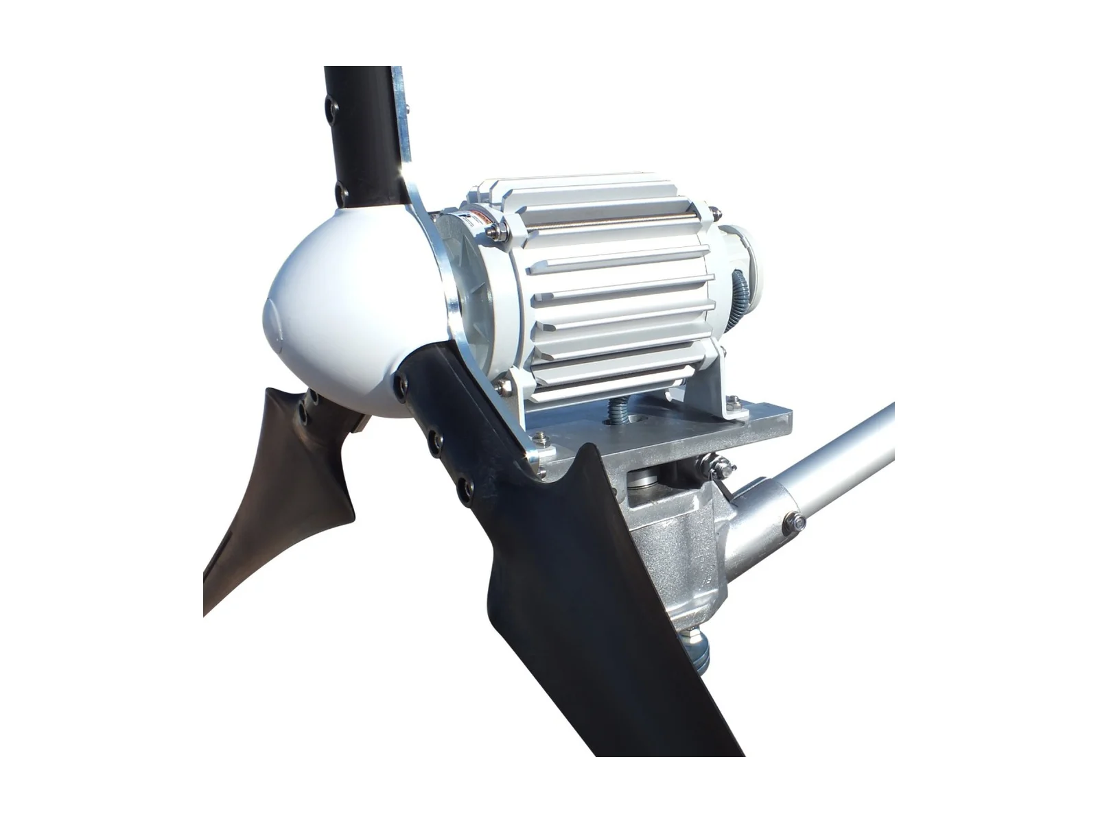İsta Breeze Windsafe 2000 W Korumalı Rüzgar Türbini (24 V / 48 V) – görsel 3