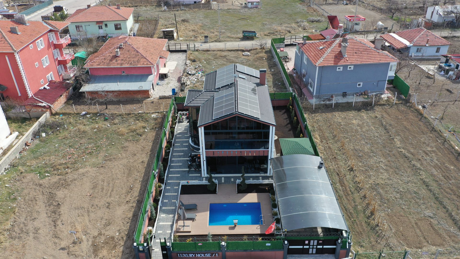 Ankara Çubuk 10 kW On-Grid Hibrit GES ve Batarya Projesi