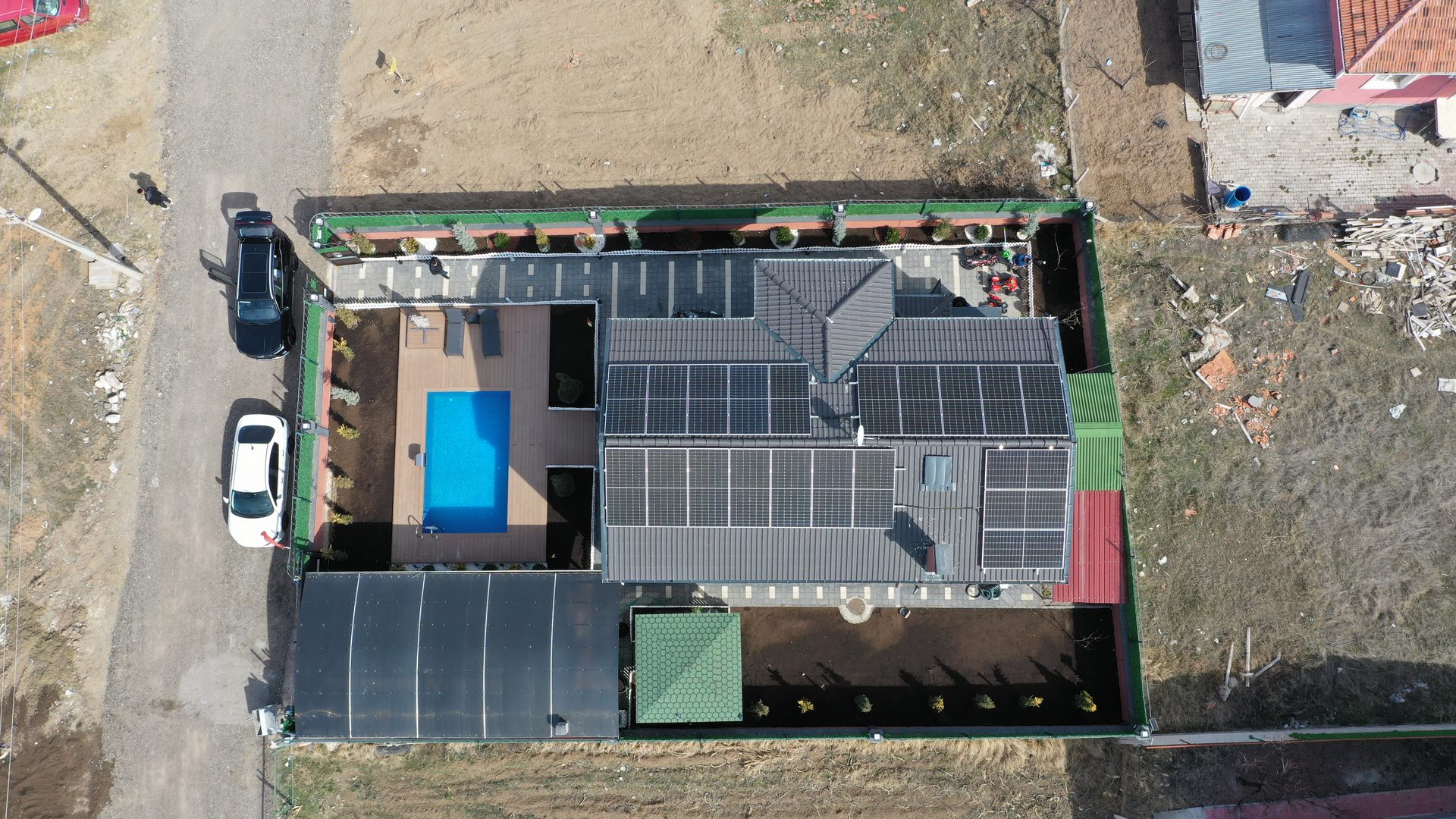 Ankara Çubuk 10 kW On-Grid Hibrit GES ve Batarya Projesi - 1. fotoğraf