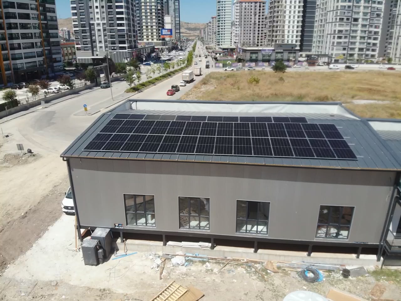 Ankara Keçiören Ovacık 21,76 kWp Hibrit İşyeri Çatı GES Projesi