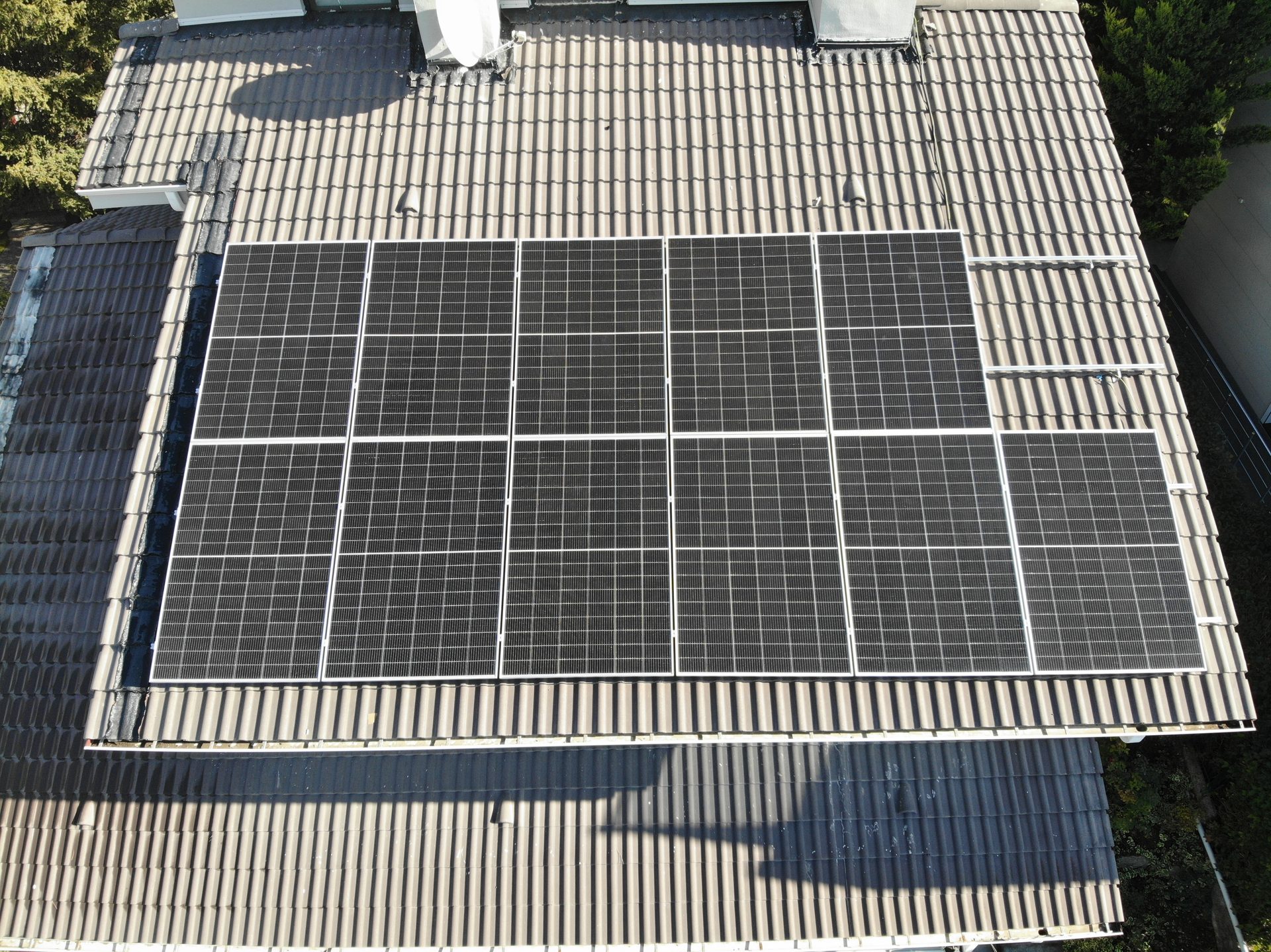 Ankara Çankaya Alacaatlı 6 kW On-Grid Hibrit GES Projesi - 3. fotoğraf küçük resmi