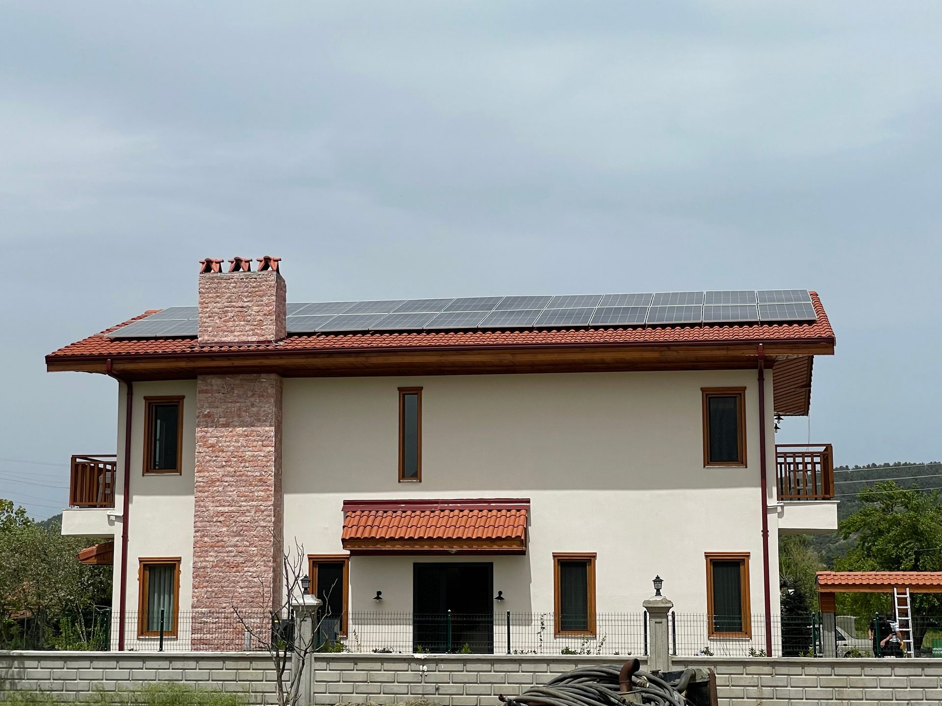 Muğla Villa Çatı GES Projesi - 1. fotoğraf