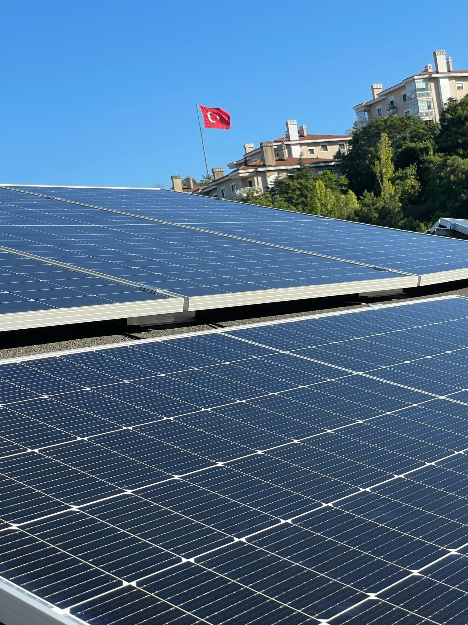 İstanbul Bebek 30 kWp Hibrit GES Projesi - 3. fotoğraf küçük resmi